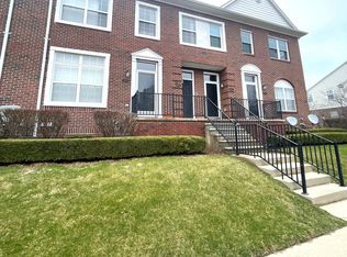 14315 Vauxhall Dr, Sterling Heights, MI
