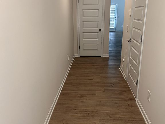 3rd image of 10 Felton Ct SE #1