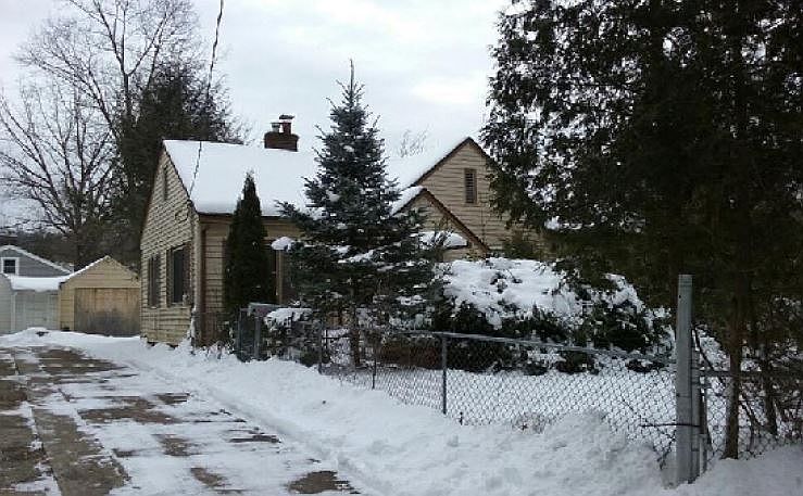 1st image of 82 Olcott Ave