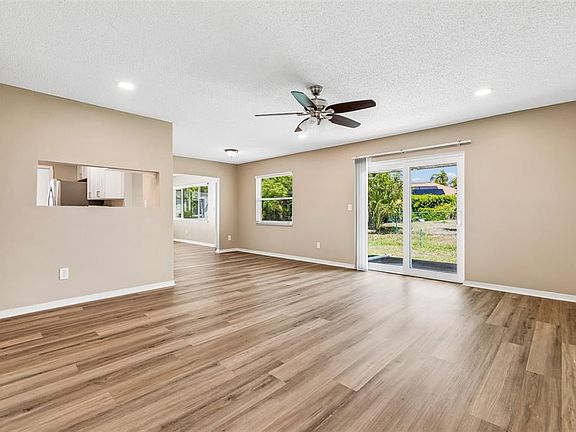 4th image of 209 Genet Ct