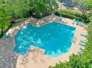 2511 Huntingdon Chas, Atlanta, GA 30350