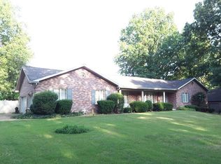 6849 Laura Ct, Evansville, IN 47710