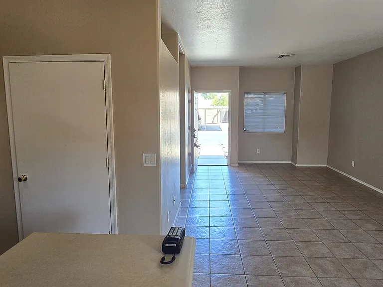 2300 E Magma Rd #145 — Photo 4