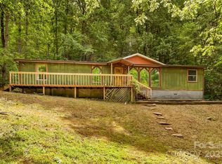 42 Evita Cove Rd, Weaverville, NC 28787