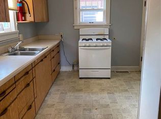 1215 N Robberson Ave, Springfield, MO 65802