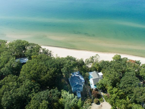 3828 Valley Path, Coloma, MI 49038