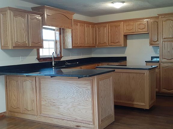 3rd image of 171 County Road 2206