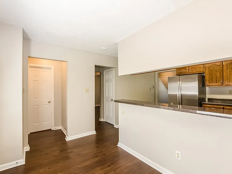 1812 Black Bear Cir E — Photo 5
