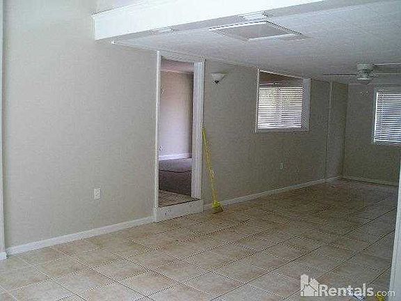 5th image of 4434 W Trilby Ave