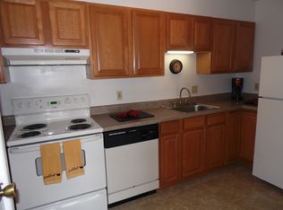 151 Carlyle E APT C, Belleville, IL 62221