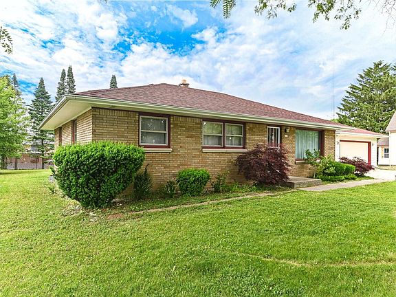 3rd image of 3220 W Howard AVENUE
