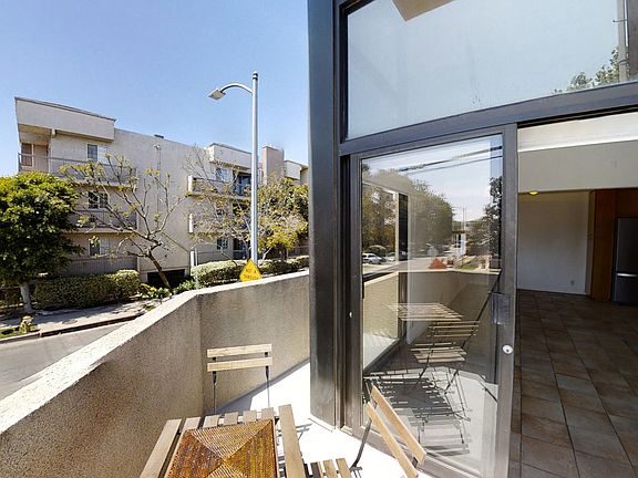 5th image of 9917 Tabor St APT 1
