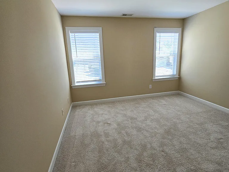 4804 Landover Charge Ln — Photo 40