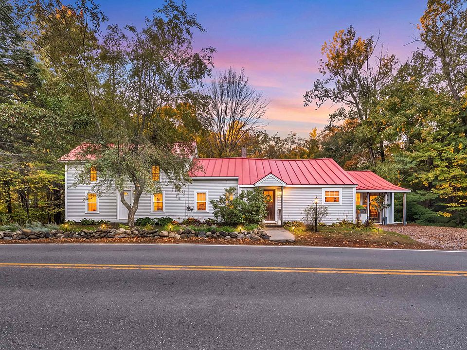 1st image of 22 Cobbetts Pond Road