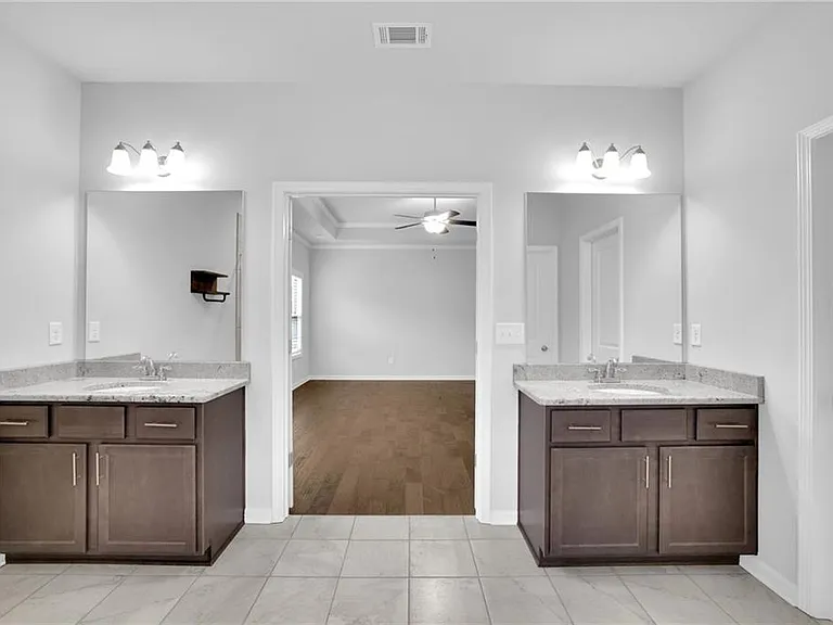 3187 Oxford Mill Ln — Photo 25