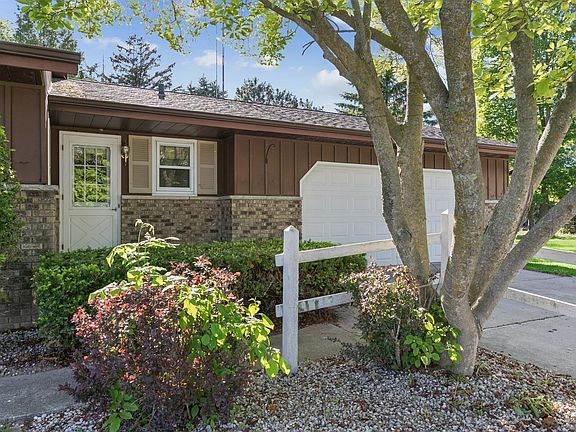 3rd image of 4250 Rock Ct