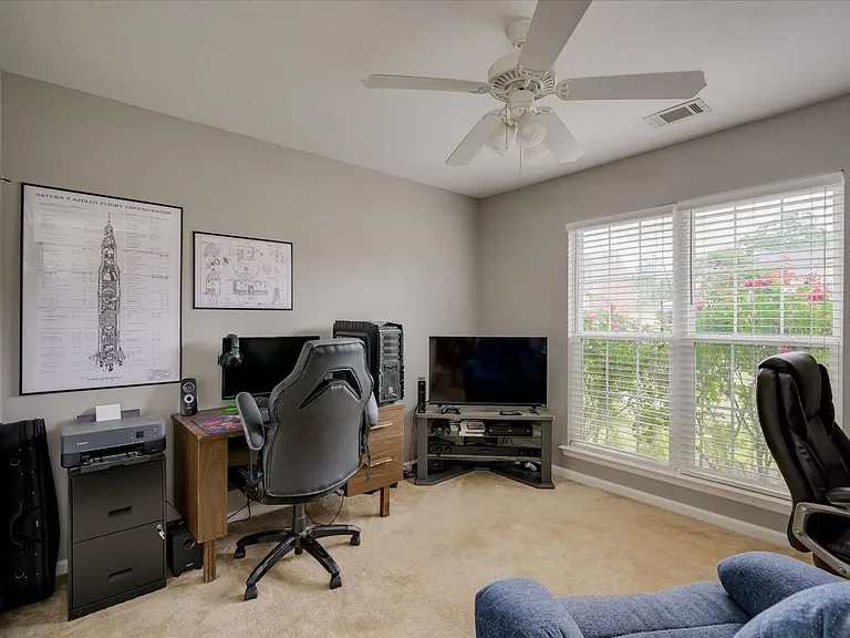 4516 Logans Way — Photo 21