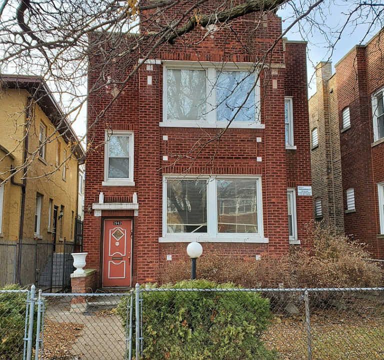 2nd image of 7942 S Evans Ave
