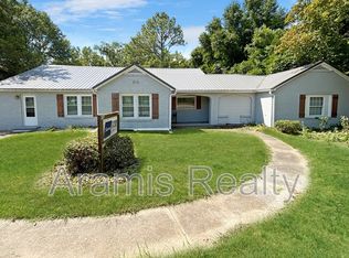 802 N Park St UNIT D-1, Carrollton, GA 30117