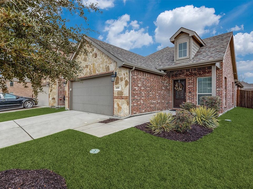 1st image of 220 Brazoria Ln