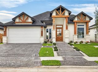 1006 Magnolia St, Mission, TX 78573