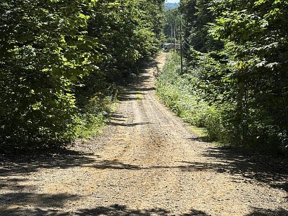 3rd image of M 4 L 43D Oak Hill Road