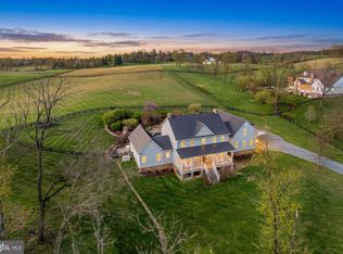 15718 Old Waterford Rd, Paeonian Springs, VA