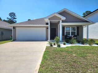 5379 Peach Dr, Pace, FL 32571