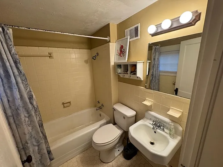 1095 Macon Hwy — Photo 4