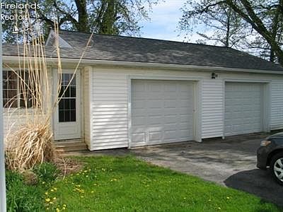 3rd image of 4883 County Road 44