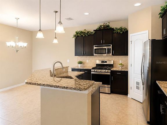 2nd image of 7436 SURREY PINES DRIVE