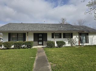 931 Eastlake St, Houston, TX 77034