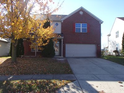 6558 Amherst Way, Zionsville, IN, 46077