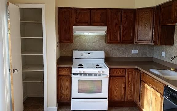 5th image of 4209 Brentwood Ln