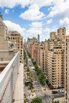 Sold by SERHANT. | media 5