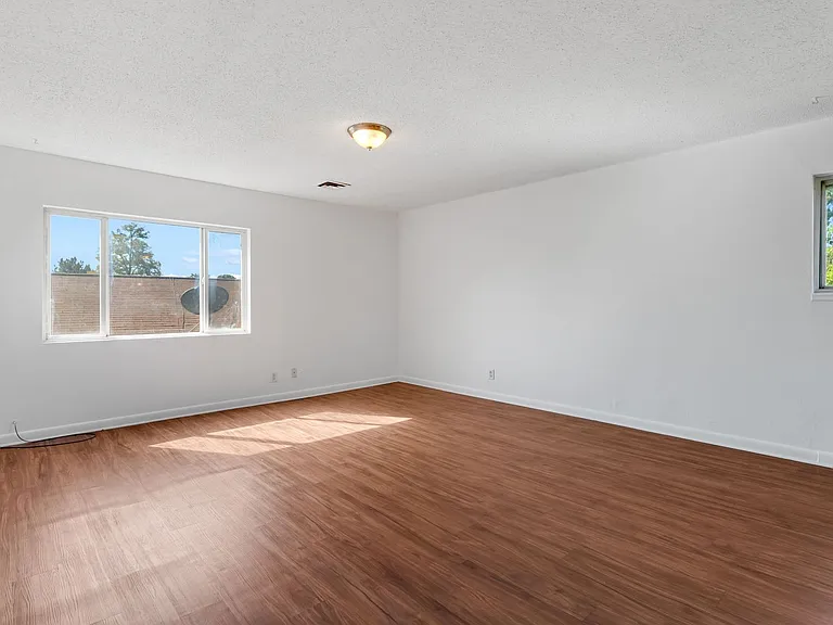 3290 Cherry St #1 — Photo 14