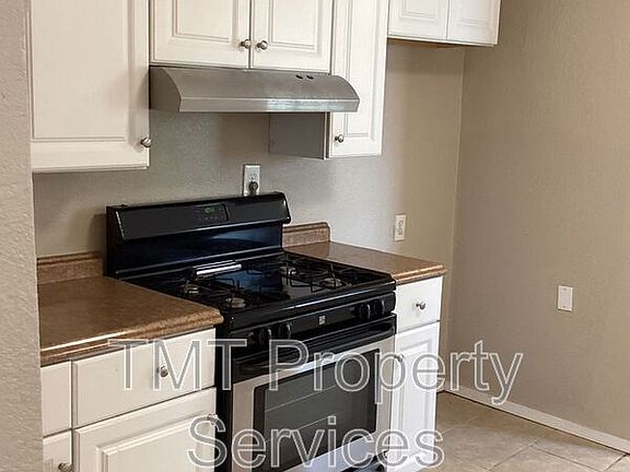 3rd image of 4116 W Nichols Ave