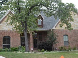 1269 Tradewind Cir, Azle, TX 76020