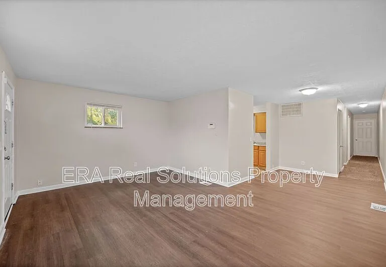 8268 Sandy Ln #B — Photo 5
