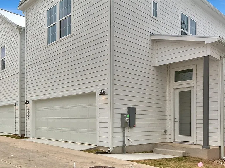 4502 Grassland Dr — Photo 30