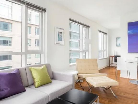 5th image of 2224 S 6th St #1