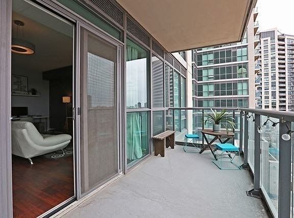 3rd image of 35 Brian Peck Cres #526