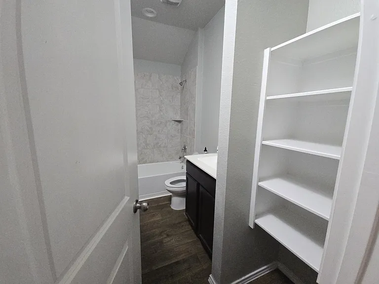20415 Green Mountain Dr — Photo 5