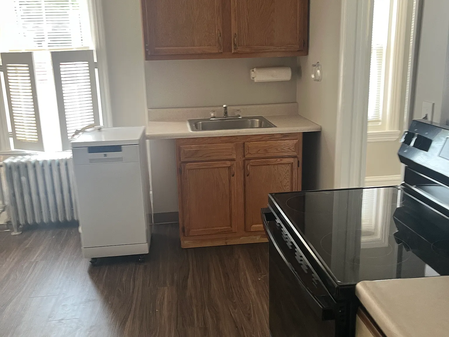 2 bed, 850 sqft, $2,000 — Photo 1