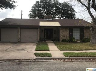 207 Timberlane Dr, Victoria, TX 77901