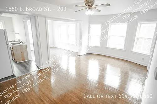 1550 E Broad St Photo 1