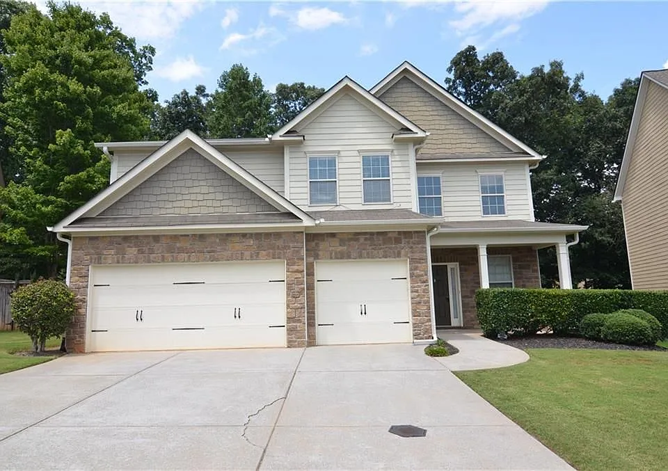 455 Wakefield Trce