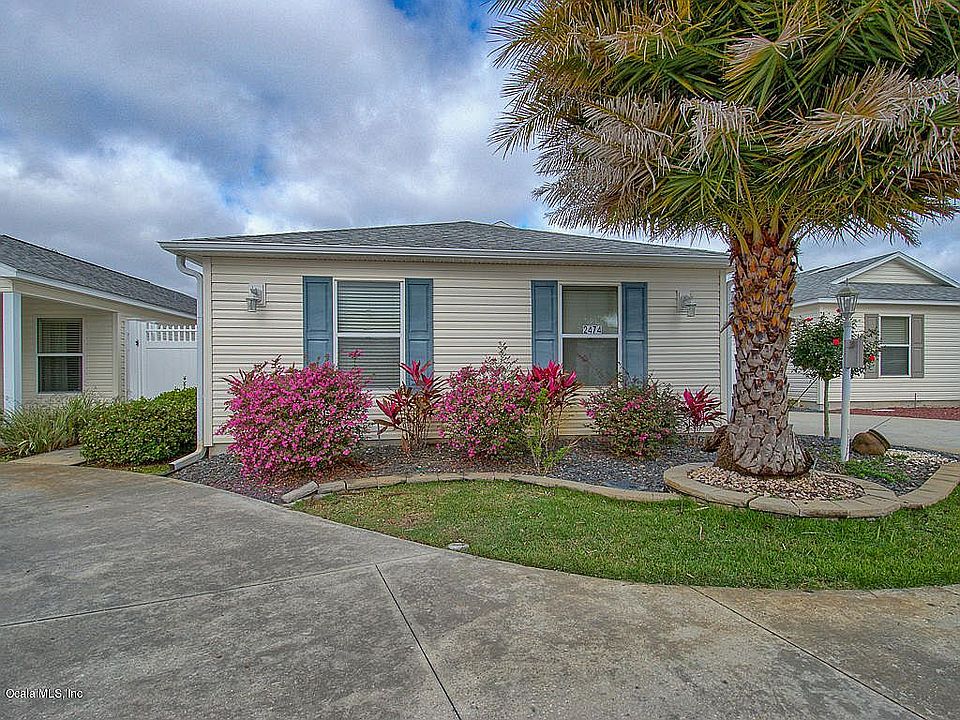 Curb appeal.Low maintenance 