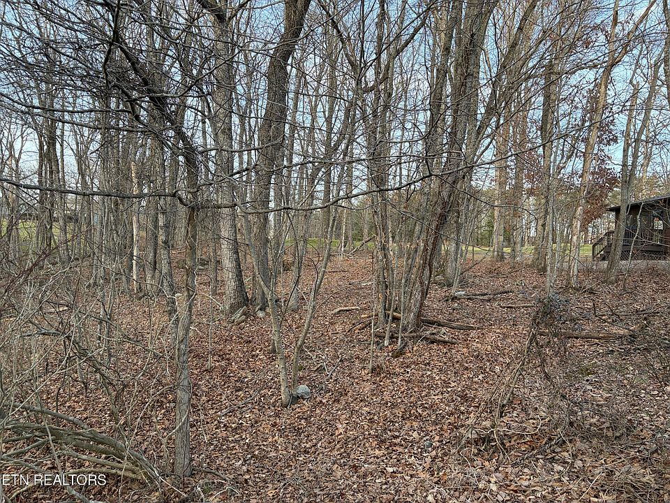 1st image of 118 Baltusrol Rd