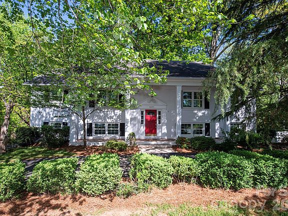 3rd image of 6629 Knightswood Dr